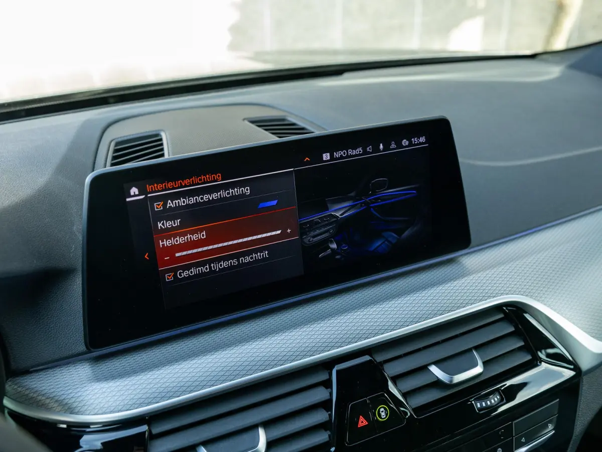 520i M-Sport, NLauto, Headup, Trekhaak, Keyless