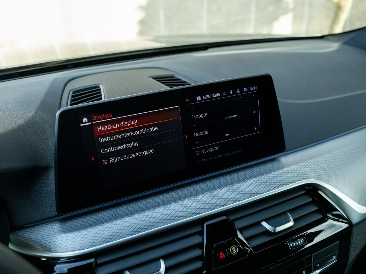 520i M-Sport, NLauto, Headup, Trekhaak, Keyless