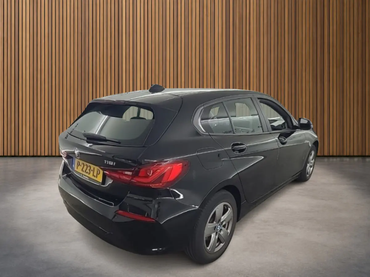 118i Business Edition 1e-Eig. & Dealer-Onderh. BOVAG-Garantie. NL-Auto.