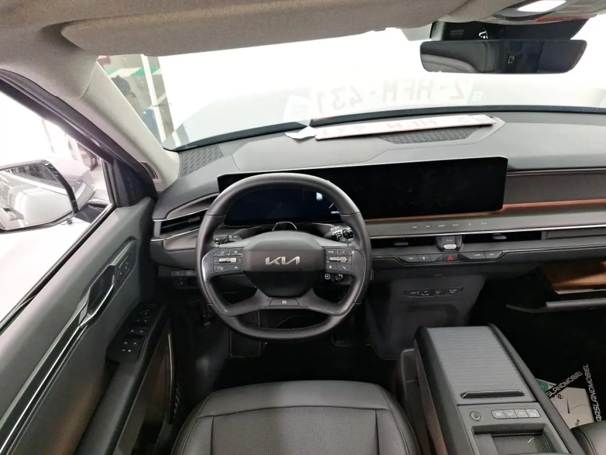 Air 99.8 kWh SOH 100% | VOL LEER | MEMORY | 7-PERS
