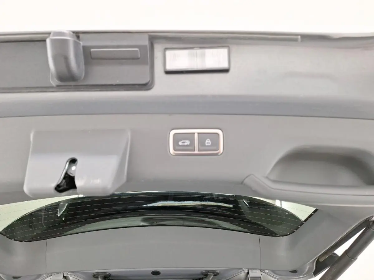 Air 99.8 kWh SOH 100% | VOL LEER | MEMORY | 7-PERS