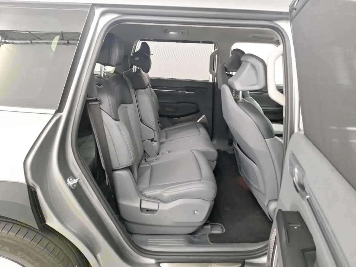 Air 99.8 kWh SOH 100% | VOL LEER | MEMORY | 7-PERS
