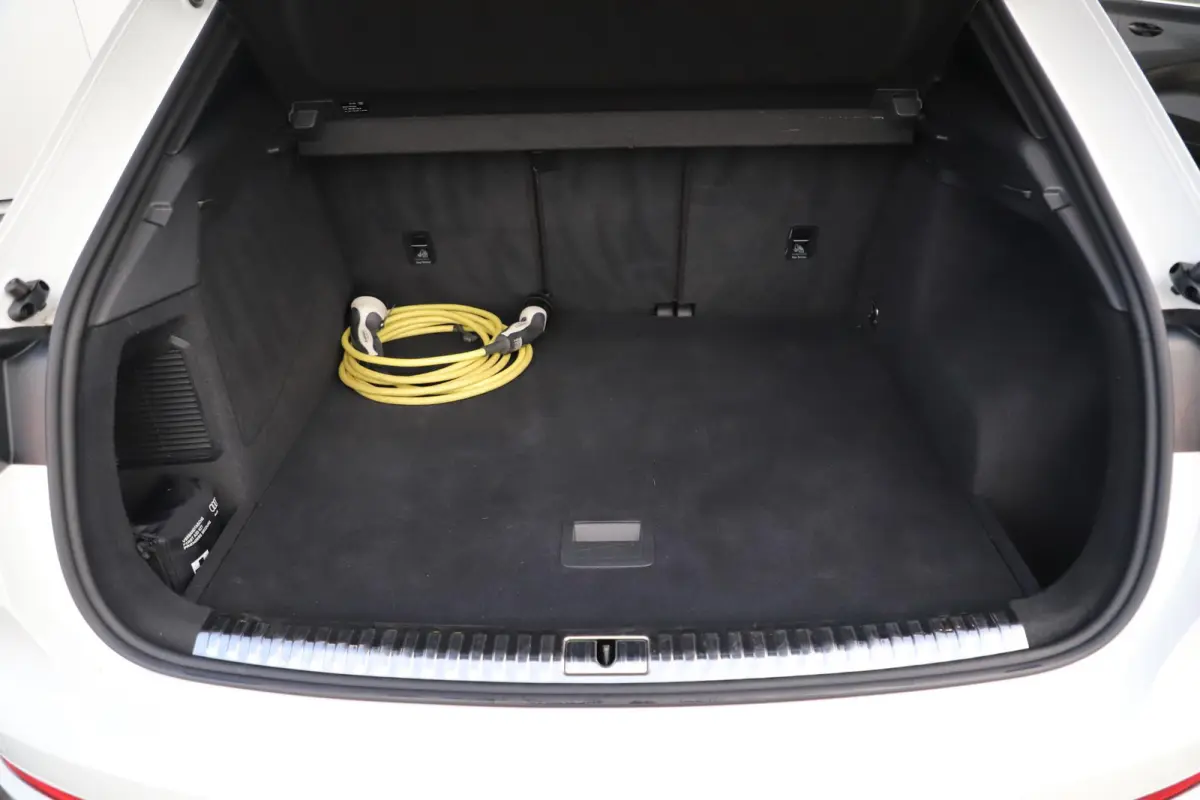 45 TFSI e S edition Automaat 19 inch LMV Half Leder Navigatie Carplay Android Climate Cruise Control Parkeersensor LED