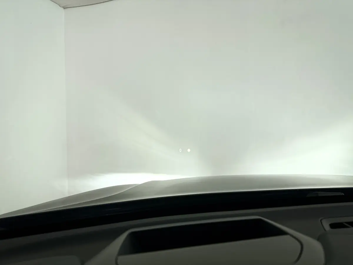 T6 Plug-in hybrid AWD Ultra Dark | SOH 100% | Panoramadak | 360° camera | Luchtvering | Head-up display | Luchtvering | Stoel- en stuurverwarming | Trekhaak