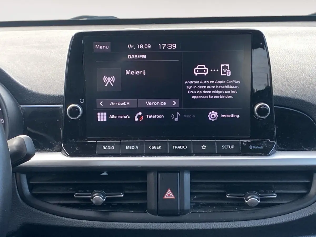 1.0 DPi DynamicLine | Airco | Parkeercamera | 15 inch LM-velgen | AppleCarPlay Android auto | Bluetooth | Cruise control |