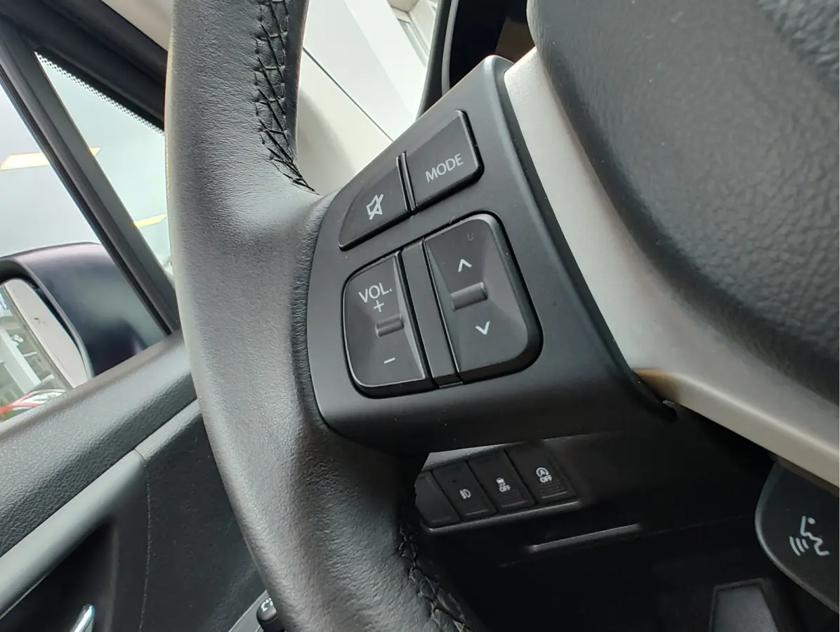 1.0 BOOSTERJET EXCLUSIVE Navi | Stoelverwarming | Keyless