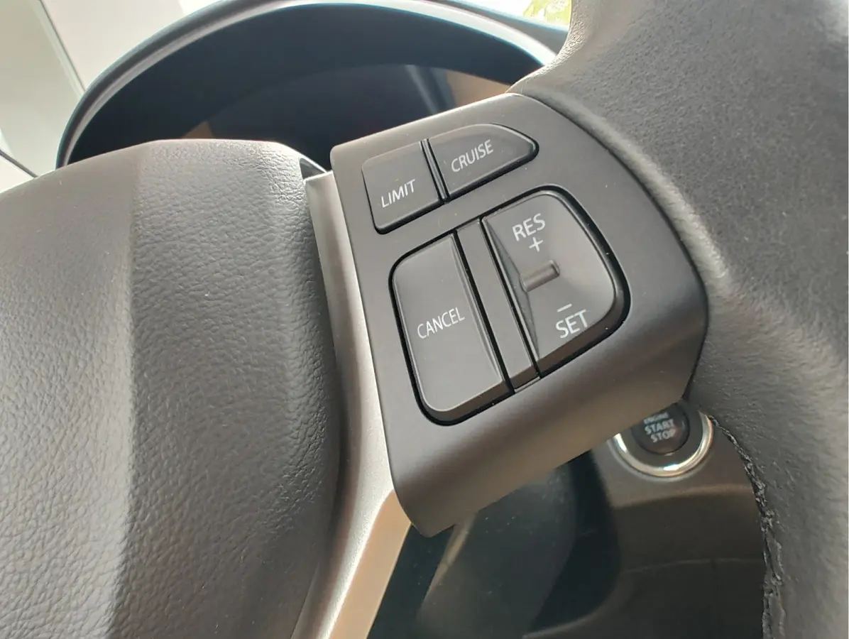 1.0 BOOSTERJET EXCLUSIVE Navi | Stoelverwarming | Keyless