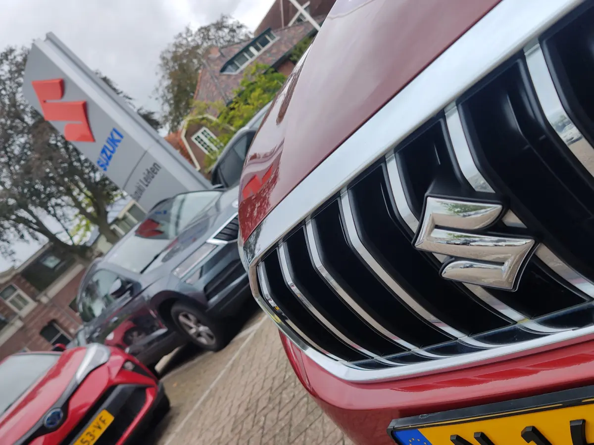 1.0 BOOSTERJET EXCLUSIVE Navi | Stoelverwarming | Keyless