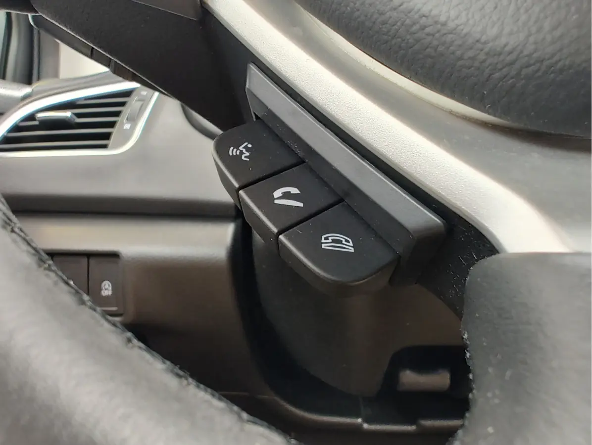 1.0 BOOSTERJET EXCLUSIVE Navi | Stoelverwarming | Keyless