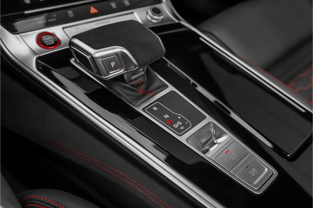4.0 TFSI Quattro Pano RS Dynamic Plus B&O 360° Stoelvent 22"