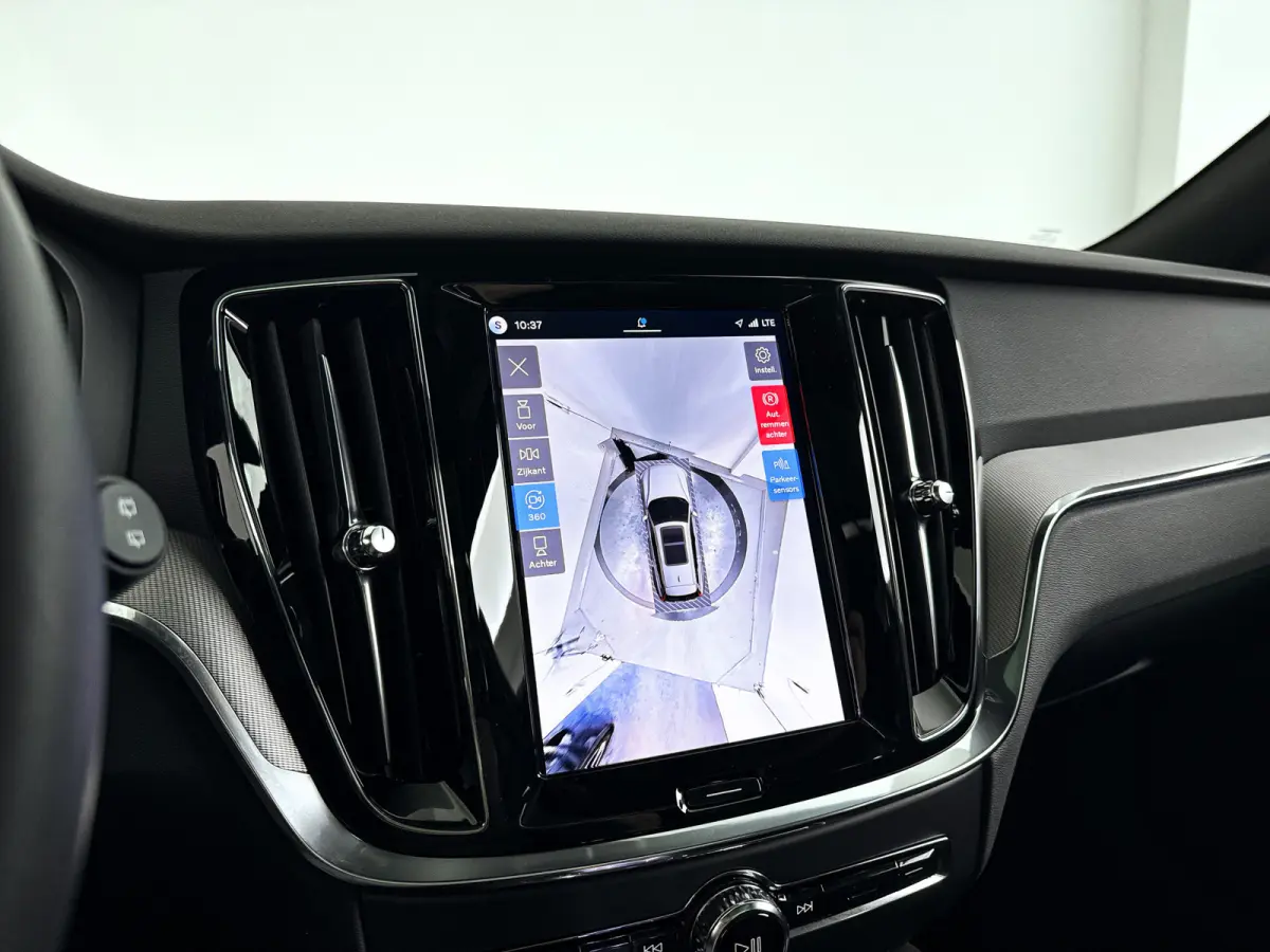 T8 Plug-in hybrid AWD Plus Dark | SOH 100% | Panoramadak | 360° camera | Head-up display | Harman Kardon | Stoel- en stuurverwarming | Trekhaak