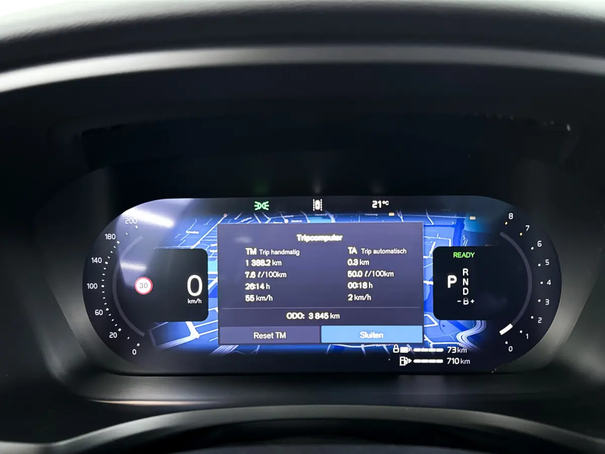 T8 Plug-in hybrid AWD Plus Dark | SOH 100% | Panoramadak | 360° camera | Head-up display | Harman Kardon | Stoel- en stuurverwarming | Trekhaak