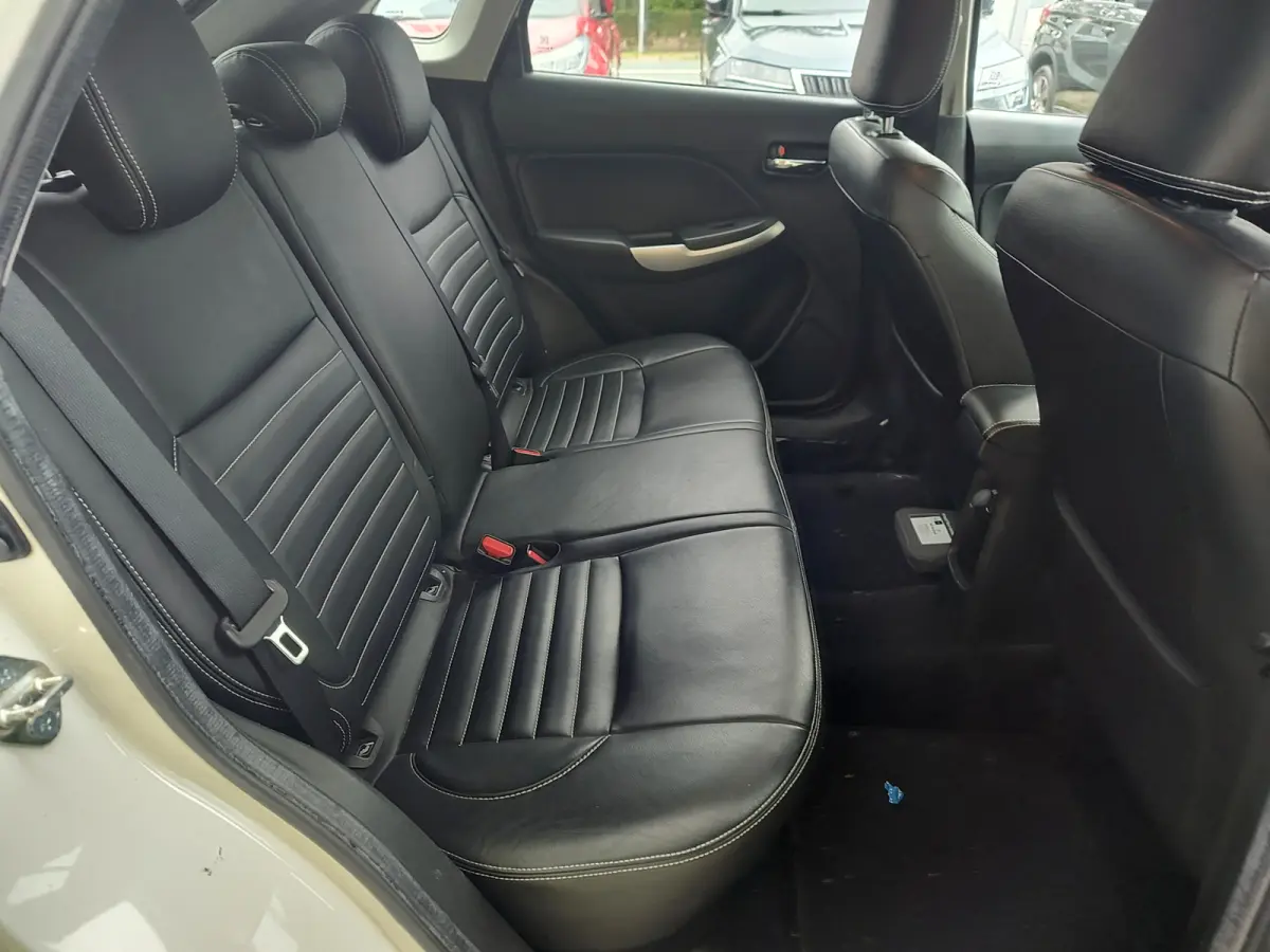 1.2 SMART HYBRID HIGH EXECUTIVE Xenon | Adaptive Cruise | Navi | Clima