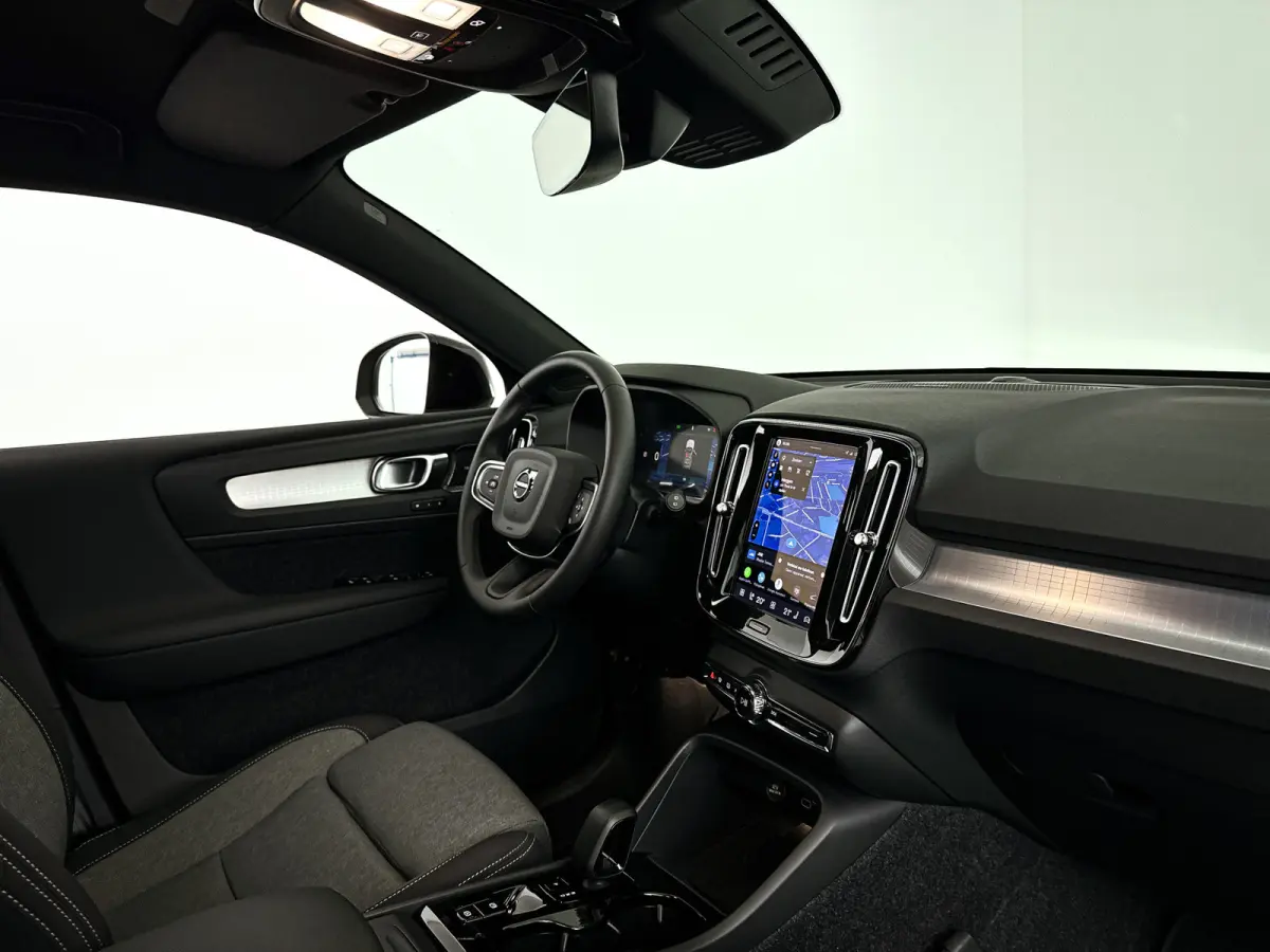 B4 Plus Dark | Parkeercamera | Stoel- en Stuurverwarming | Harman Kardon | Trekhaak