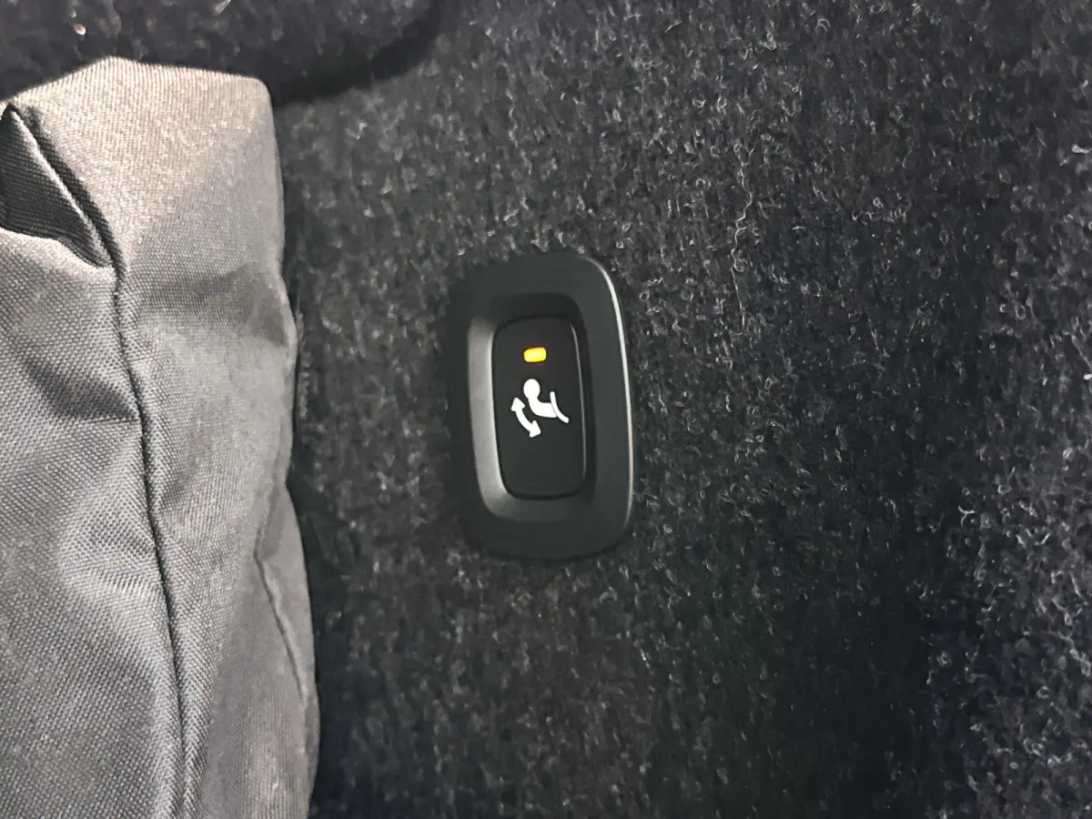 B4 Plus Dark | Parkeercamera | Stoel- en Stuurverwarming | Harman Kardon | Trekhaak