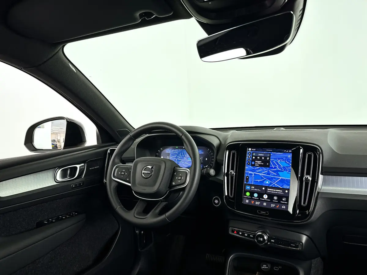 B4 Plus Dark | Parkeercamera | Stoel- en Stuurverwarming | Harman Kardon | Trekhaak