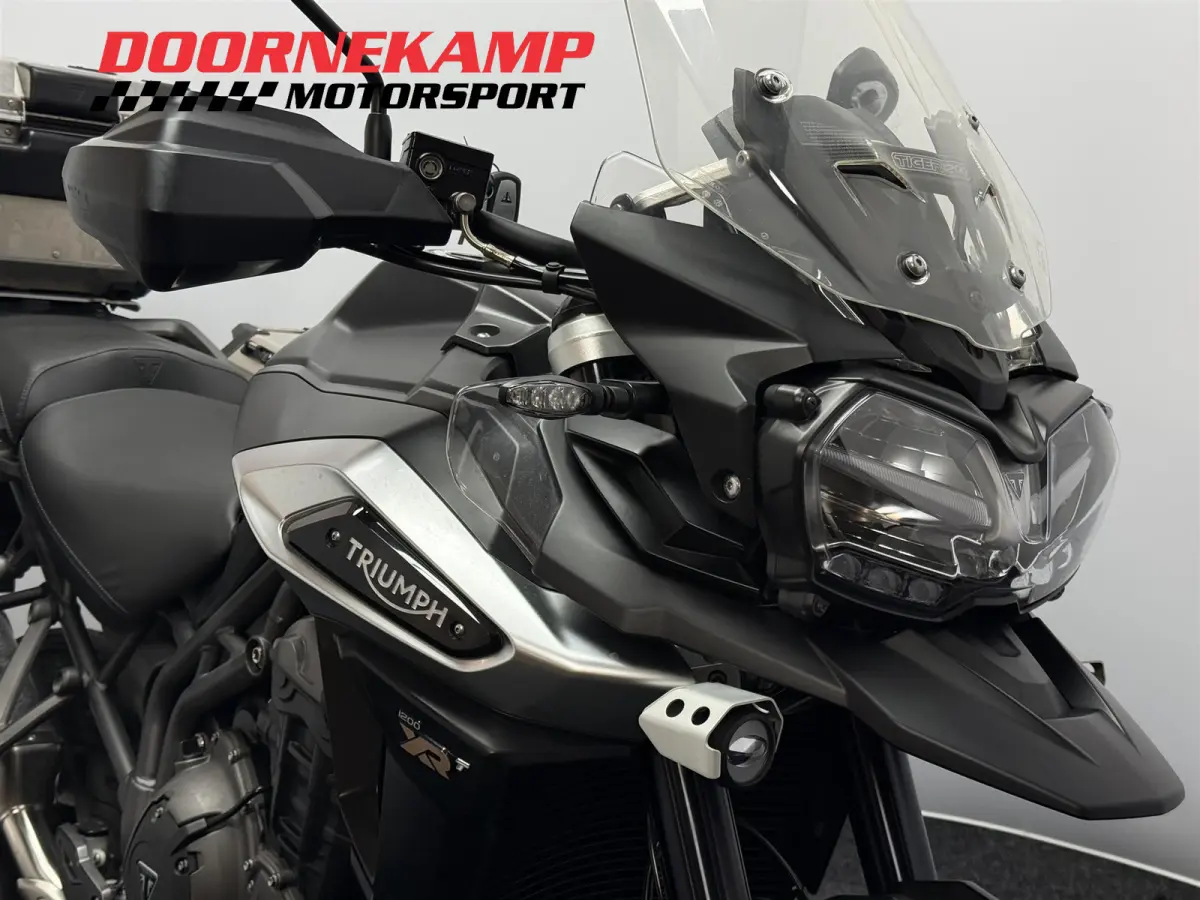 1200 XRT