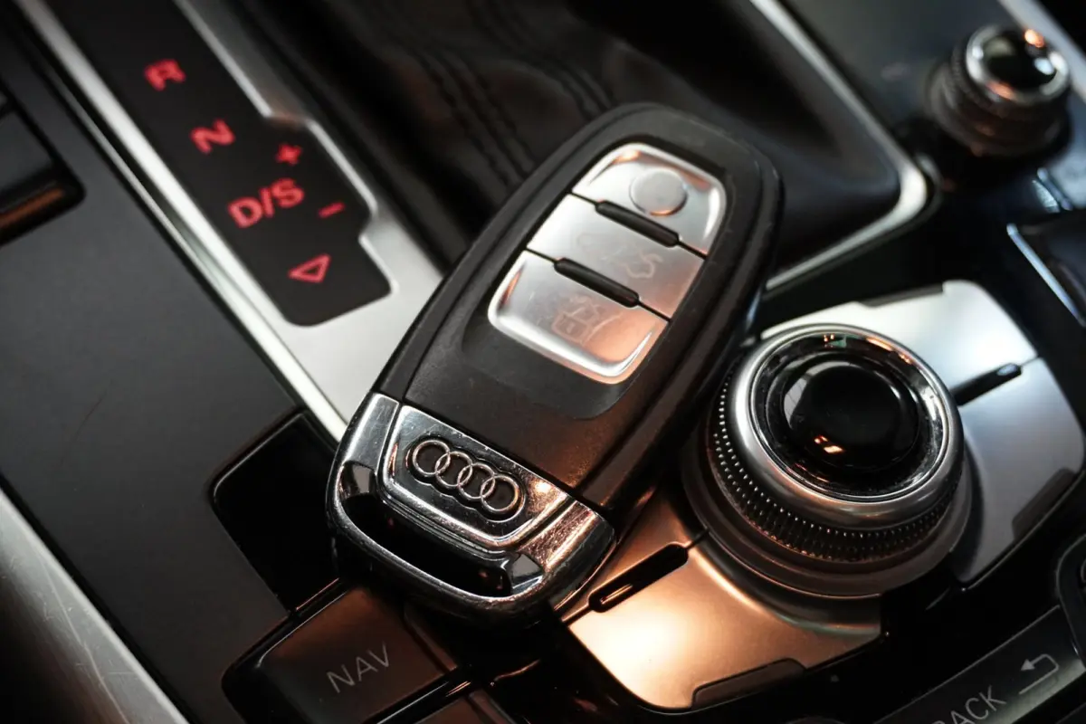 1.8 TFSI S Edition Automaat | Airco | Navigatie | 18 inch | Vol opties | Elek. Pakket | Inruil mogelijk