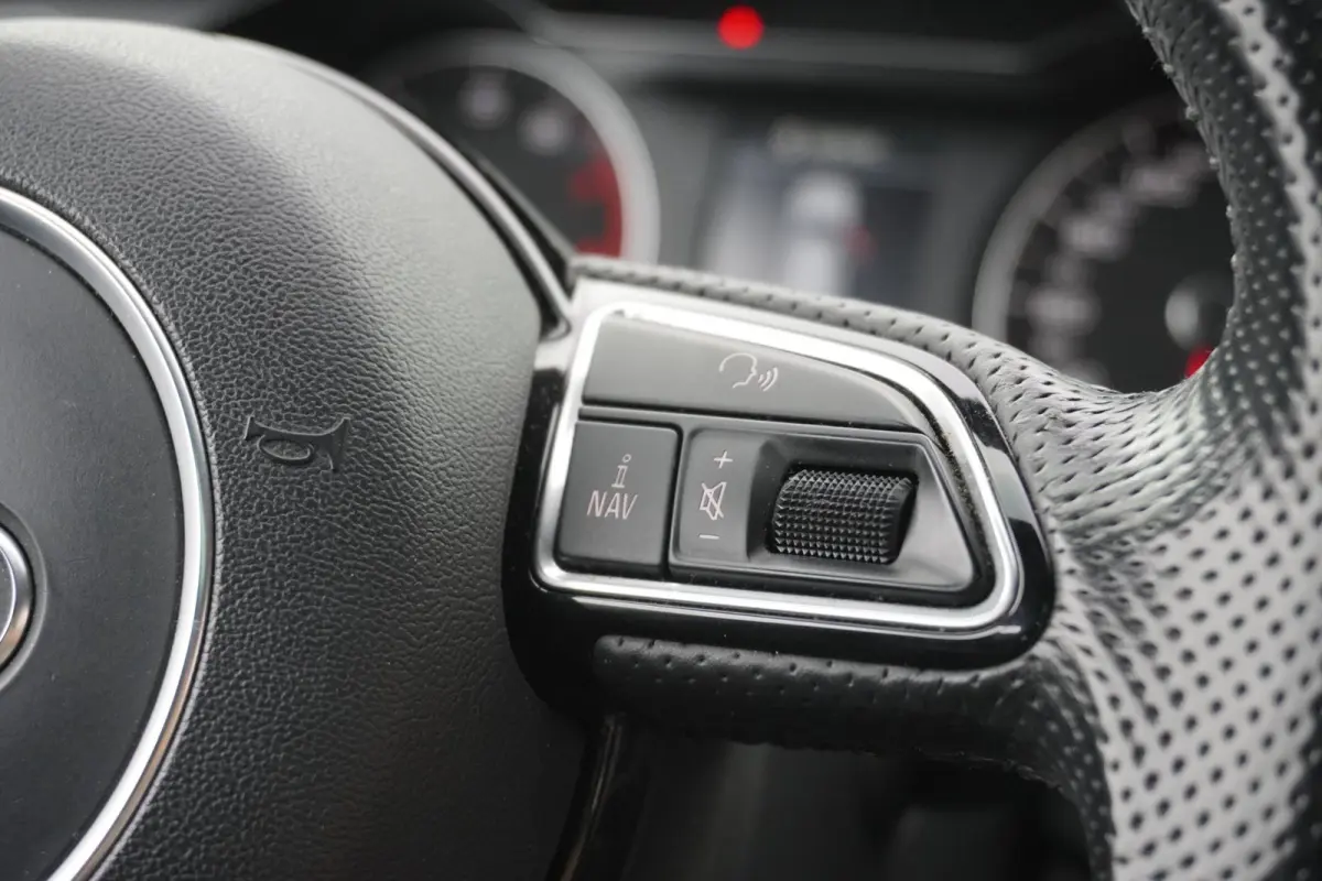 1.8 TFSI S Edition Automaat | Airco | Navigatie | 18 inch | Vol opties | Elek. Pakket | Inruil mogelijk