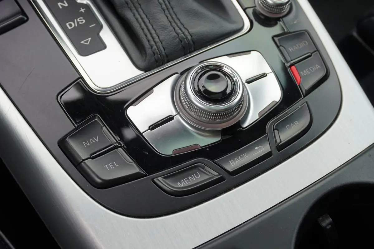 1.8 TFSI S Edition Automaat | Airco | Navigatie | 18 inch | Vol opties | Elek. Pakket | Inruil mogelijk