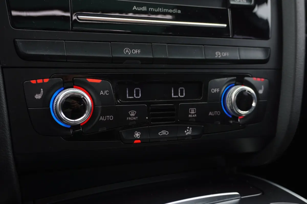 1.8 TFSI S Edition Automaat | Airco | Navigatie | 18 inch | Vol opties | Elek. Pakket | Inruil mogelijk