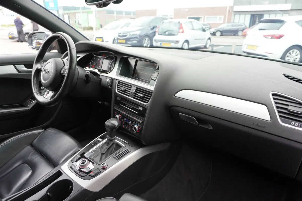 1.8 TFSI S Edition Automaat | Airco | Navigatie | 18 inch | Vol opties | Elek. Pakket | Inruil mogelijk
