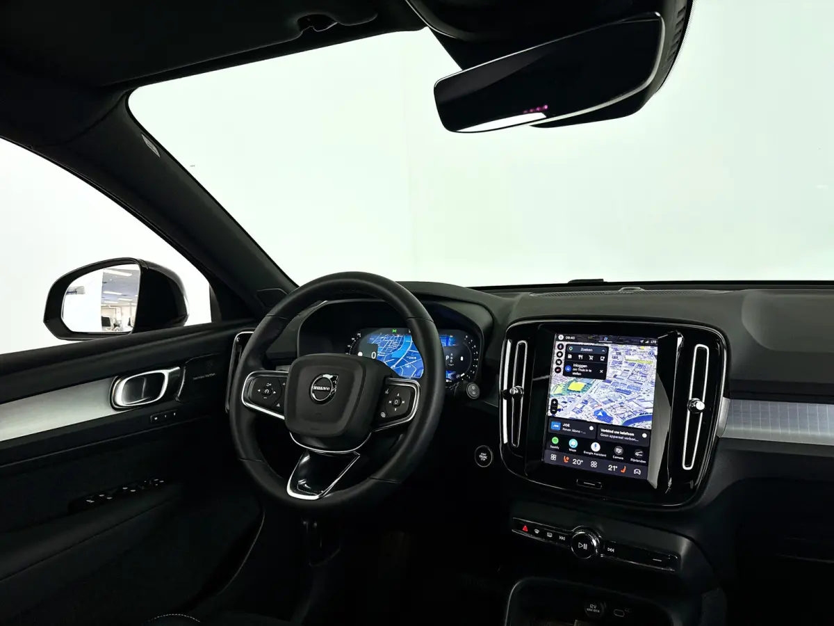 B4 Plus Dark | Panoramadak | Parkeercamera | Stoel- en Stuurverwarming | Harman Kardon | Trekhaak