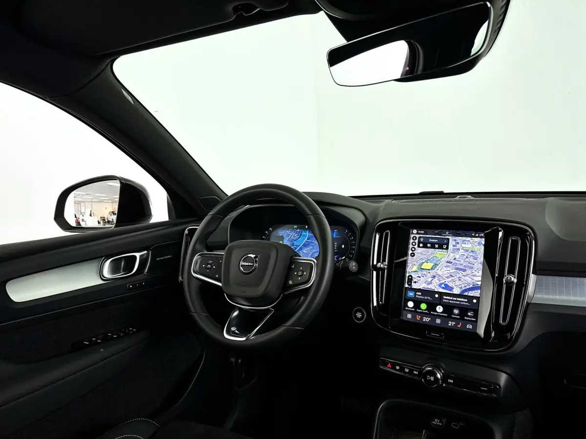 B4 Plus Dark | Panoramadak | Parkeercamera | Stoel- en Stuurverwarming | Harman Kardon | Trekhaak