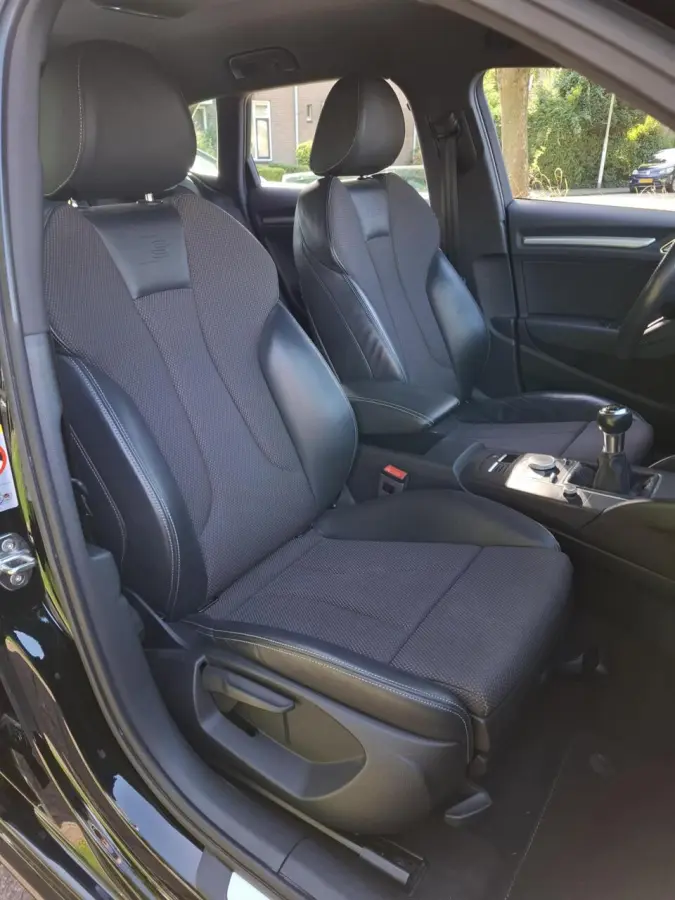 1.0 TFSI Sport S Line Edition