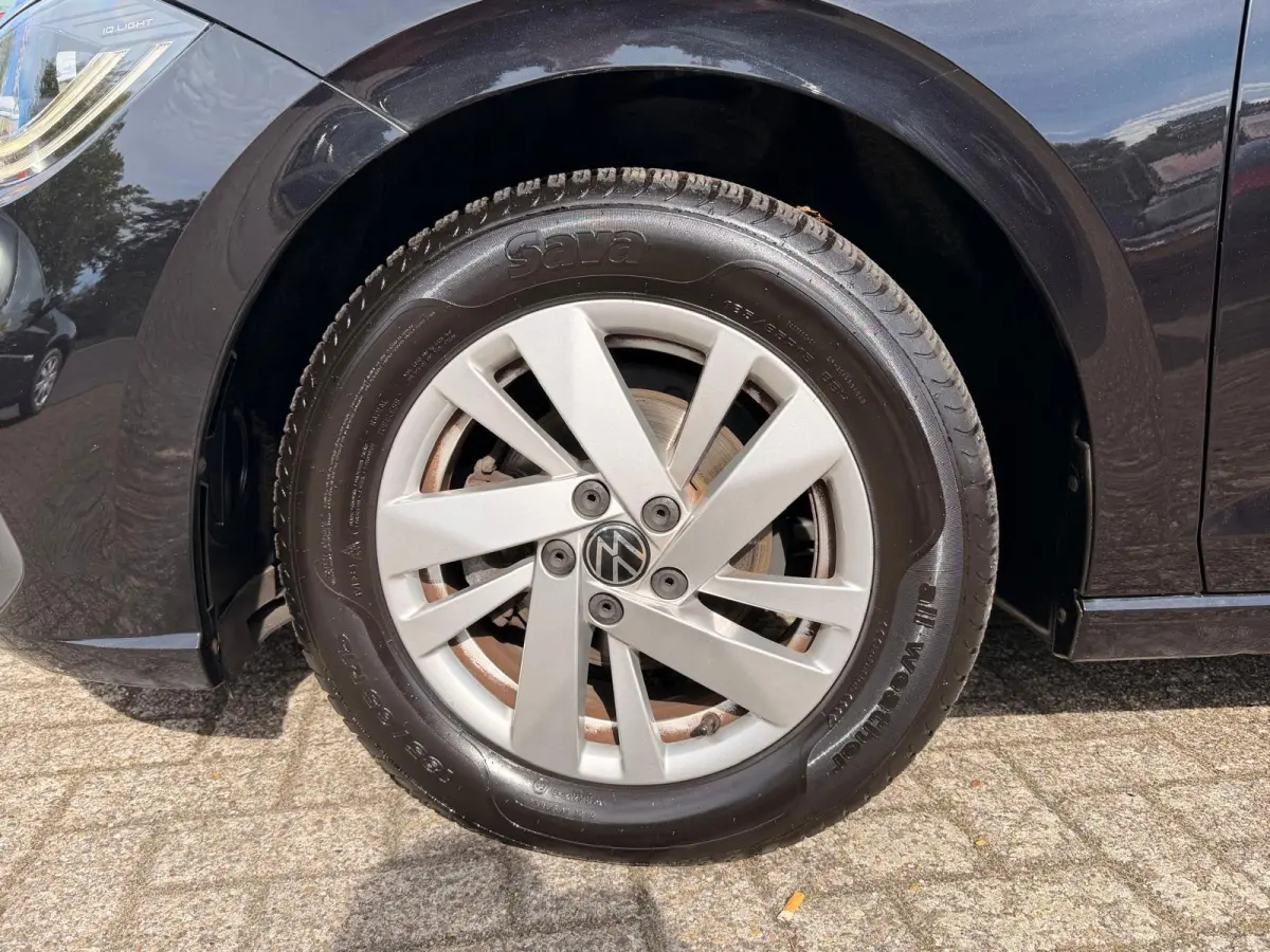 1.0 TSI 70kW Style | Lesauto | Dubbele bediening