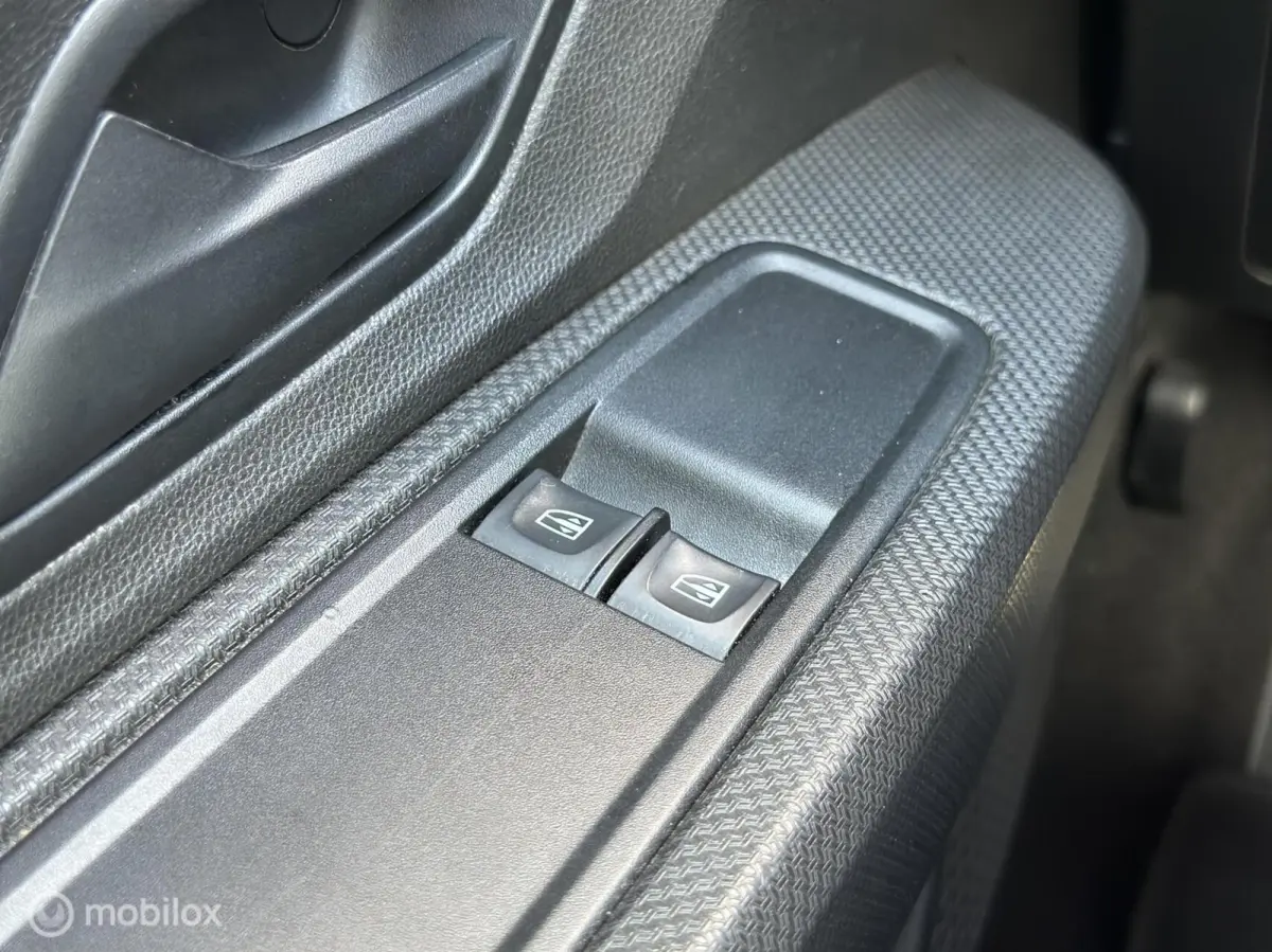 1.0 TCe 90 Essential | Cruise |Airco|Bluetooth