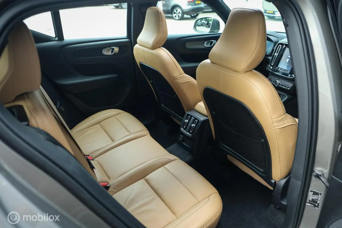 1.5 T5 Inscription Luxe | Harman Kardon | Pano | ACC | Pilot Assist | 360 camera | Memory | Styling | Stoel en stuurwielverwarming