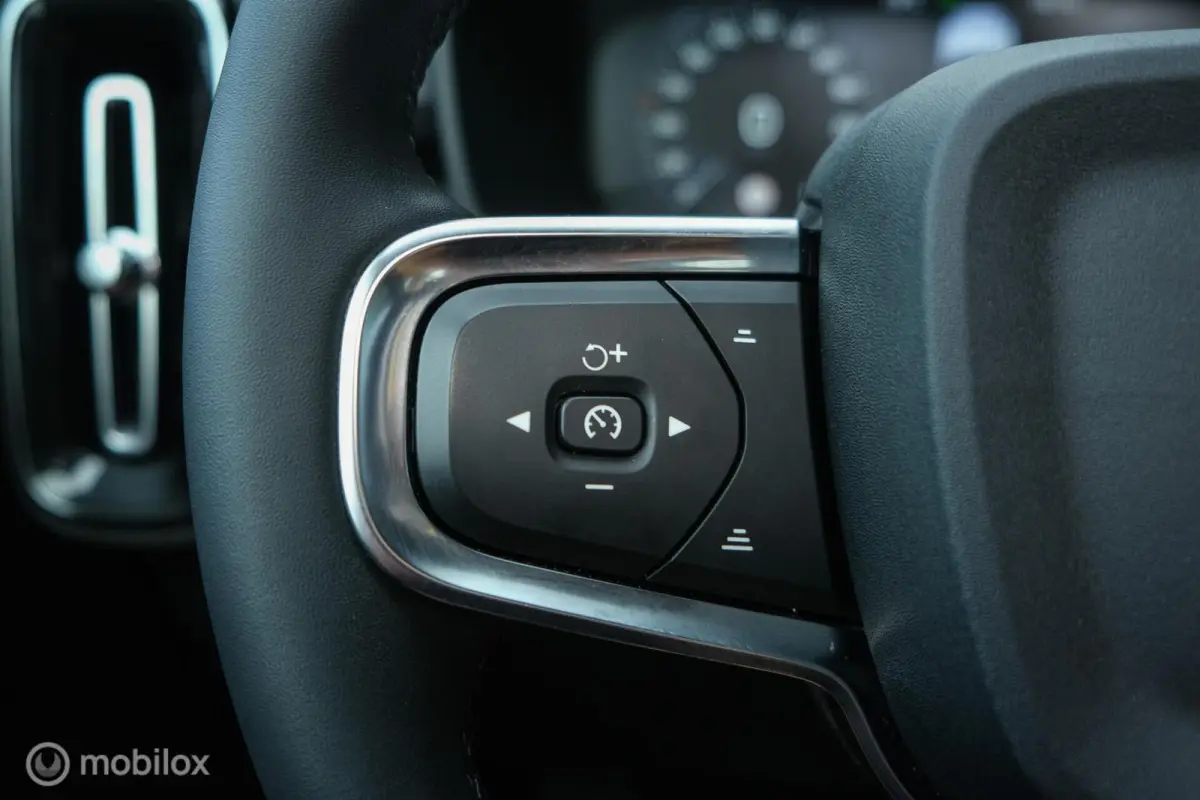 1.5 T5 Inscription Luxe | Harman Kardon | Pano | ACC | Pilot Assist | 360 camera | Memory | Styling | Stoel en stuurwielverwarming