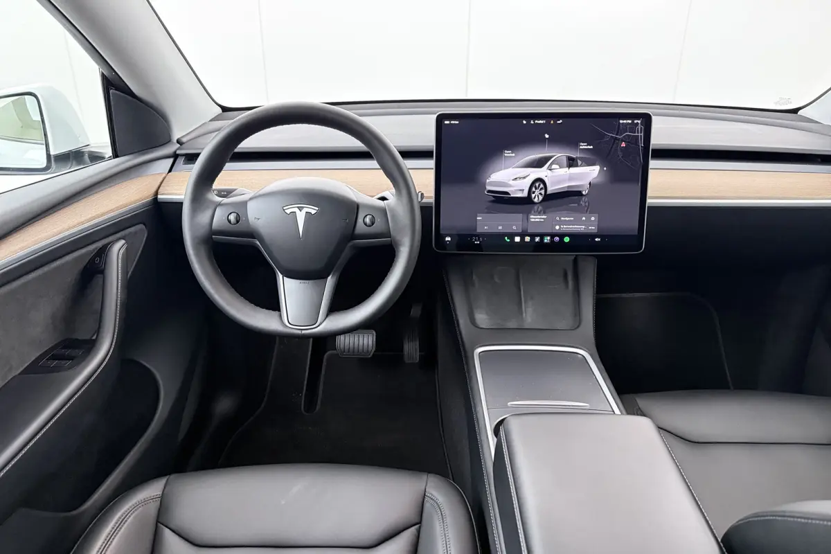 Long Range AWD 75 kWh (SOH 91%) Autopilot Stoelverw.V+A Pano-dak
