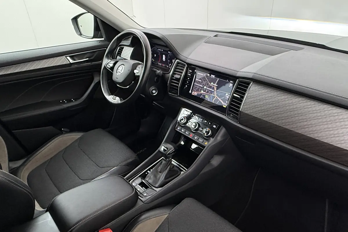 1.5 TSI Business Edition Plus Carplay Memory Adapt. Cruise