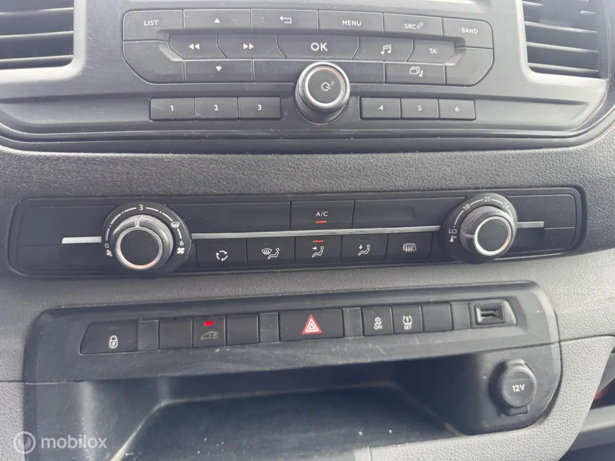 bestel 1.6 BlueHDI 95 Club M 80208 KM