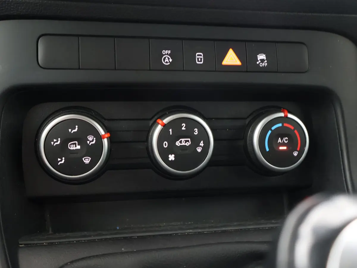 108 CDI PRO + CARPLAY | CAMERA | IMPERIAAL | CRUISE CONTROL