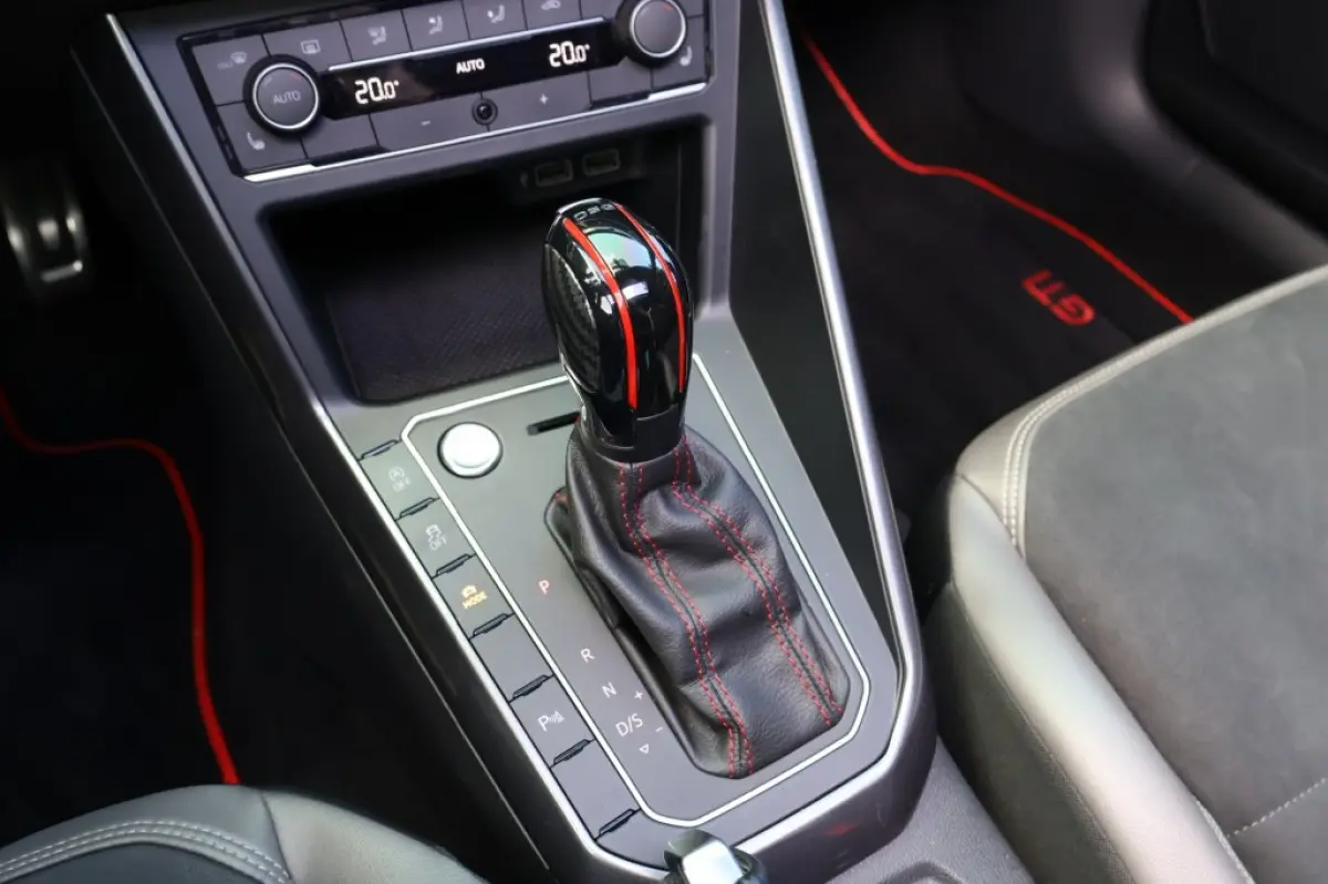 GTI 2.0 TSI (280pk) DSG Pano/LED/Beats/Virtual/Alcantara/18 inch/VOL OPTIES!