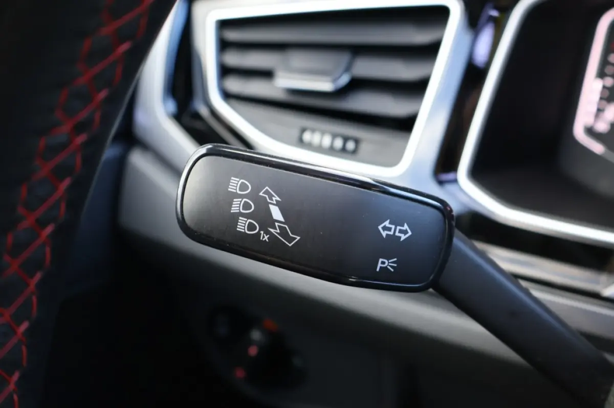 GTI 2.0 TSI (280pk) DSG Pano/LED/Beats/Virtual/Alcantara/18 inch/VOL OPTIES!