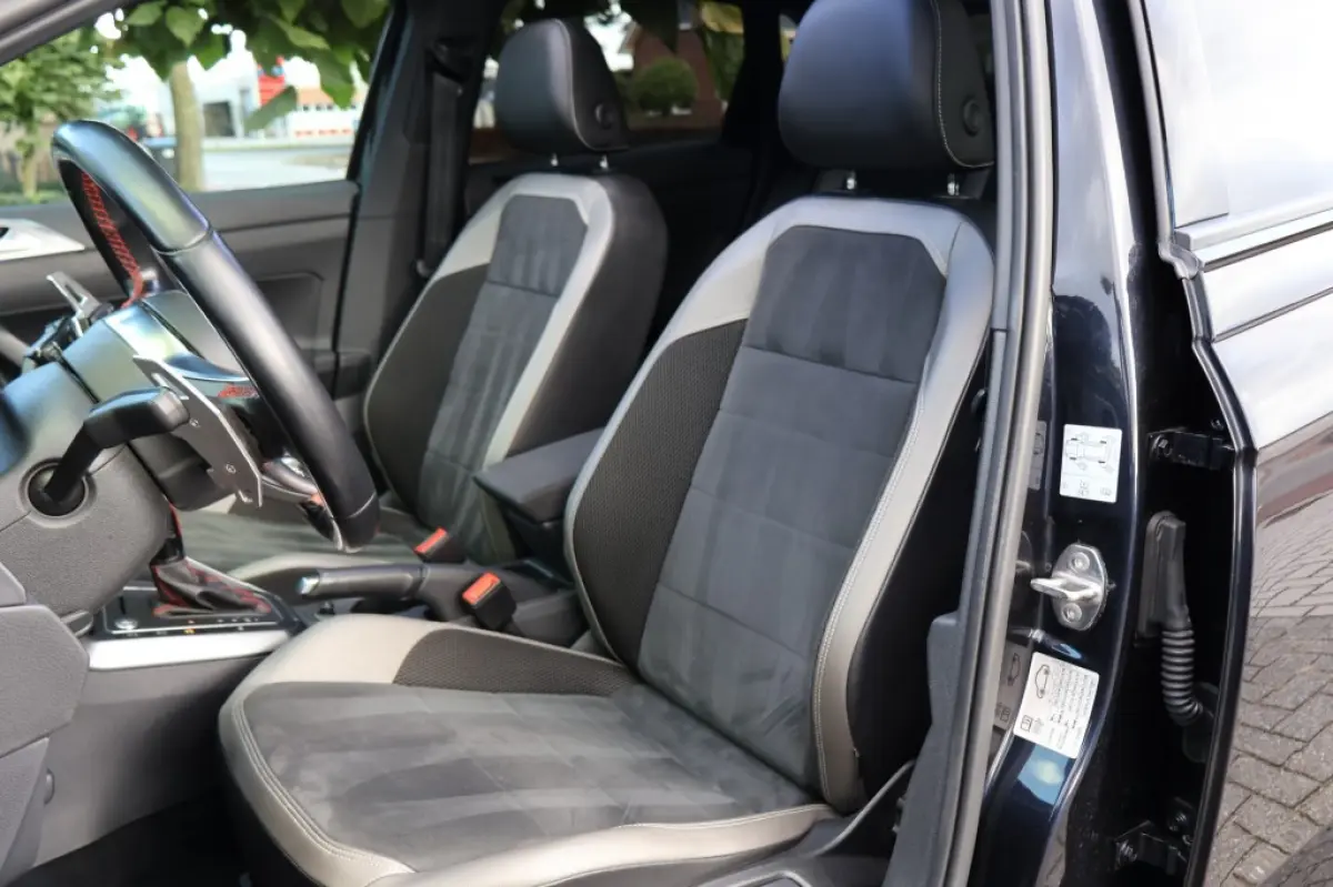 GTI 2.0 TSI (280pk) DSG Pano/LED/Beats/Virtual/Alcantara/18 inch/VOL OPTIES!