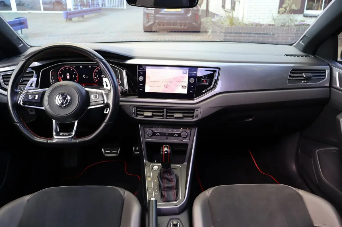 GTI 2.0 TSI (280pk) DSG Pano/LED/Beats/Virtual/Alcantara/18 inch/VOL OPTIES!