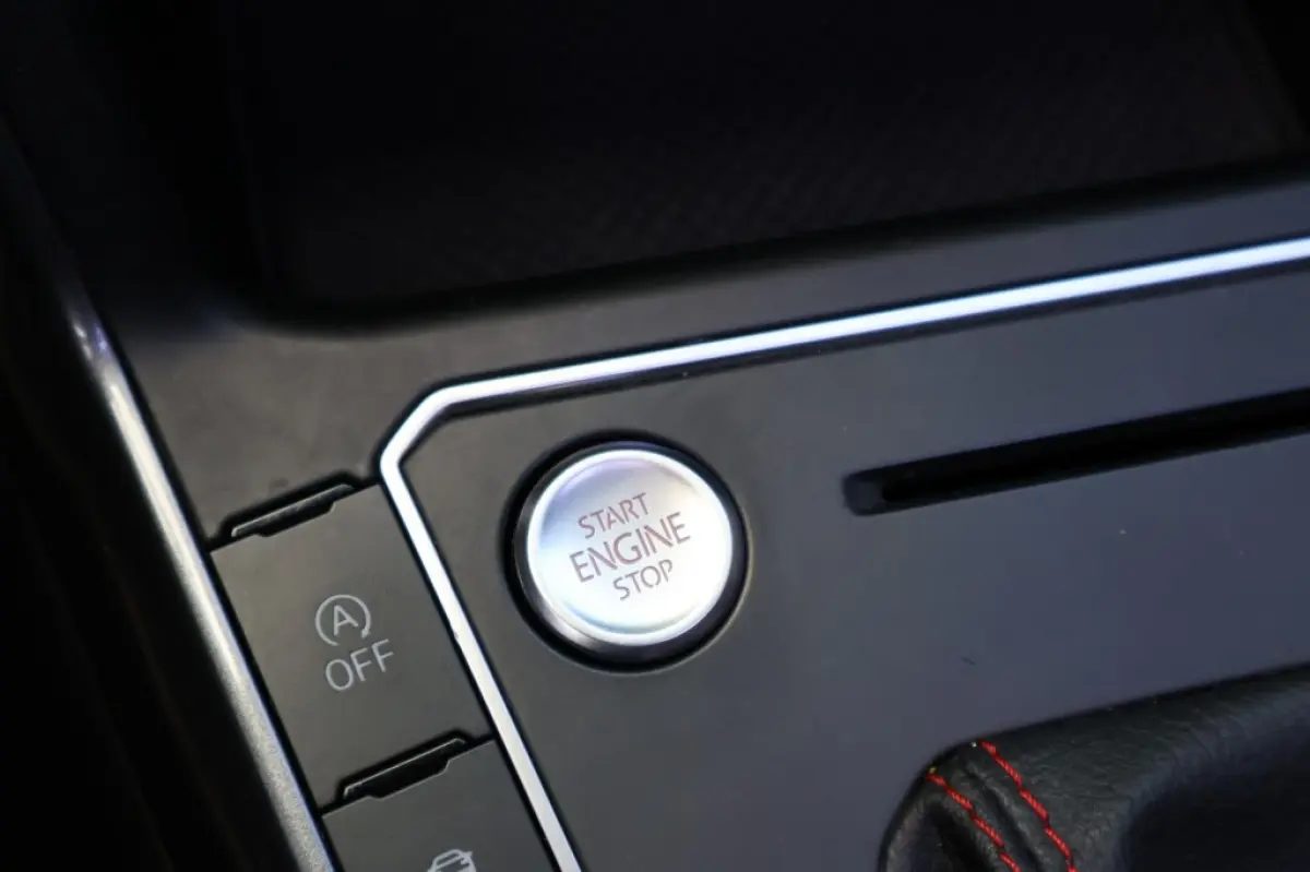 GTI 2.0 TSI (280pk) DSG Pano/LED/Beats/Virtual/Alcantara/18 inch/VOL OPTIES!