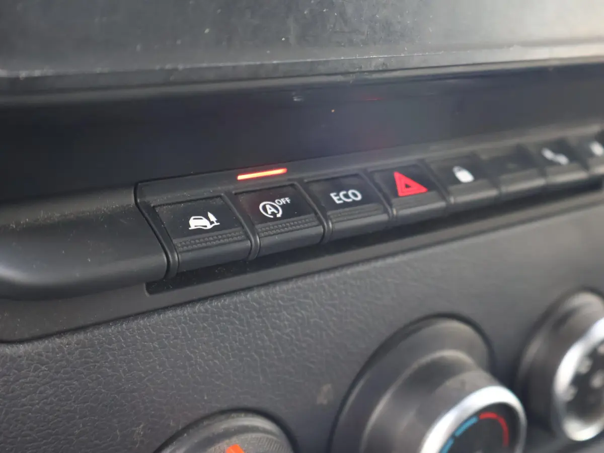 T35 2.3 dCi 150 PK L2H2 WORK EDITION + CARPLAY | CAMERA | CRUISE CONTROL | DAB | AIRCO