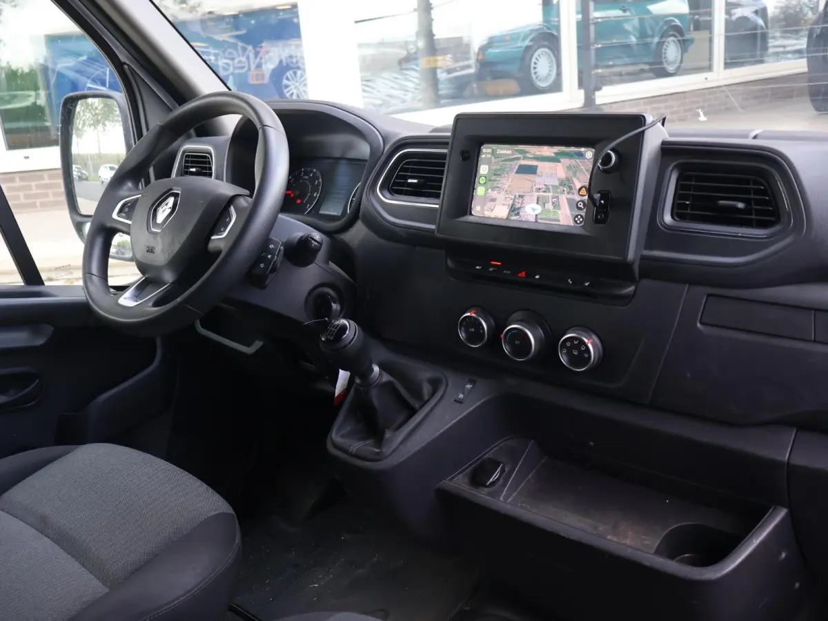 T35 2.3 dCi 150 PK L2H2 WORK EDITION + CARPLAY | CAMERA | CRUISE CONTROL | DAB | AIRCO