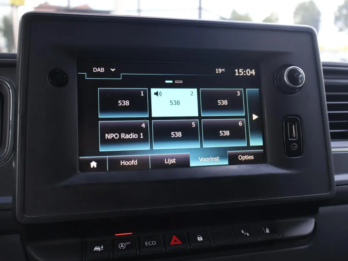T35 2.3 dCi 150 PK L2H2 WORK EDITION + CARPLAY | CAMERA | CRUISE CONTROL | DAB | AIRCO
