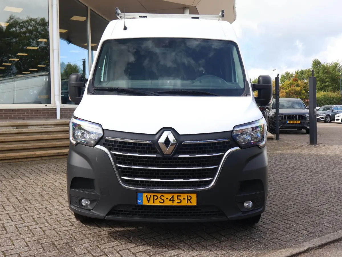 T35 2.3 dCi 150 PK L2H2 WORK EDITION + CARPLAY | CAMERA | CRUISE CONTROL | DAB | AIRCO