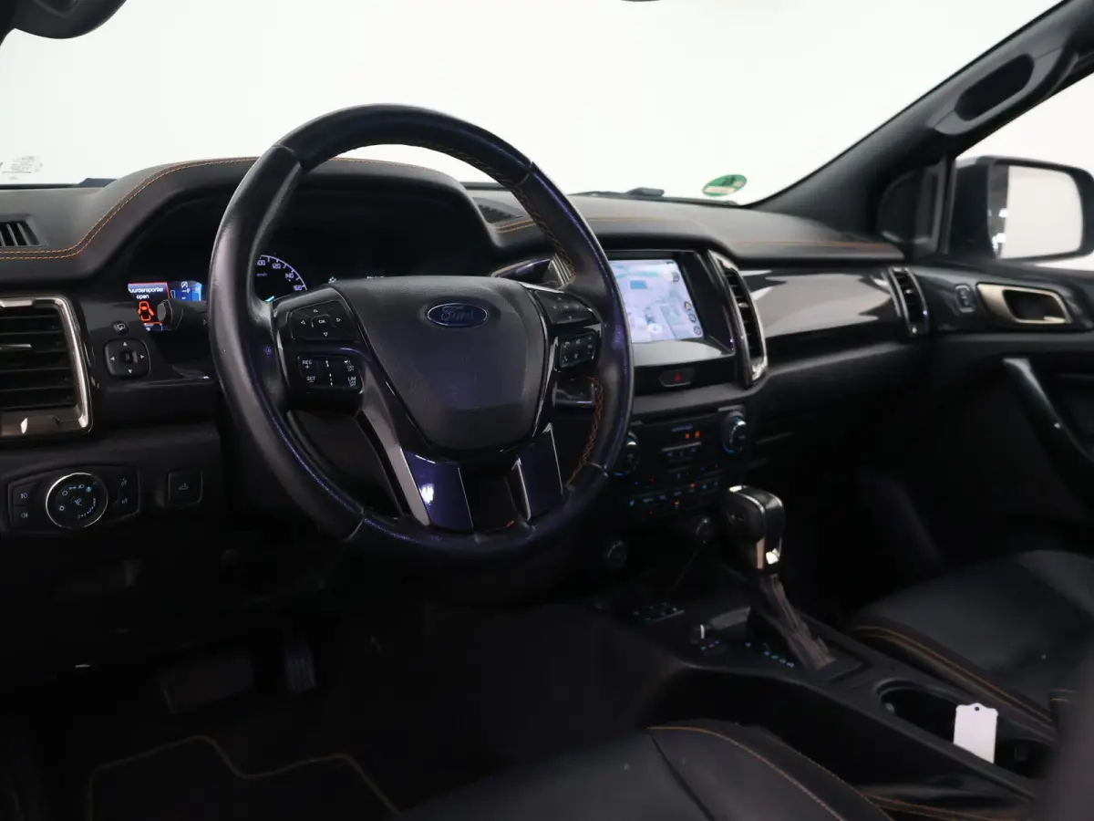 2.0 214 PK 4WD 214 PK AUT. WILDTRAK SUPERC + ADAPTIVE CRUISE | CAMERA | CARPLAY | TREKHAAK 3500 KG