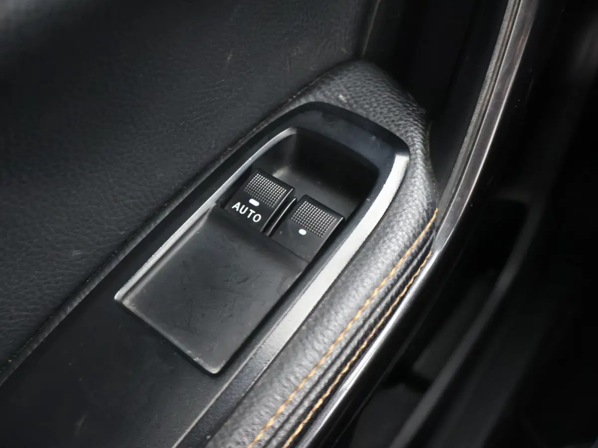 2.0 214 PK 4WD 214 PK AUT. WILDTRAK SUPERC + ADAPTIVE CRUISE | CAMERA | CARPLAY | TREKHAAK 3500 KG