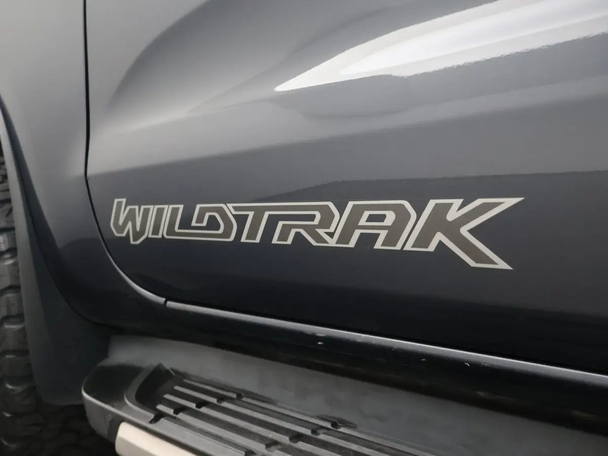 2.0 214 PK 4WD 214 PK AUT. WILDTRAK SUPERC + ADAPTIVE CRUISE | CAMERA | CARPLAY | TREKHAAK 3500 KG