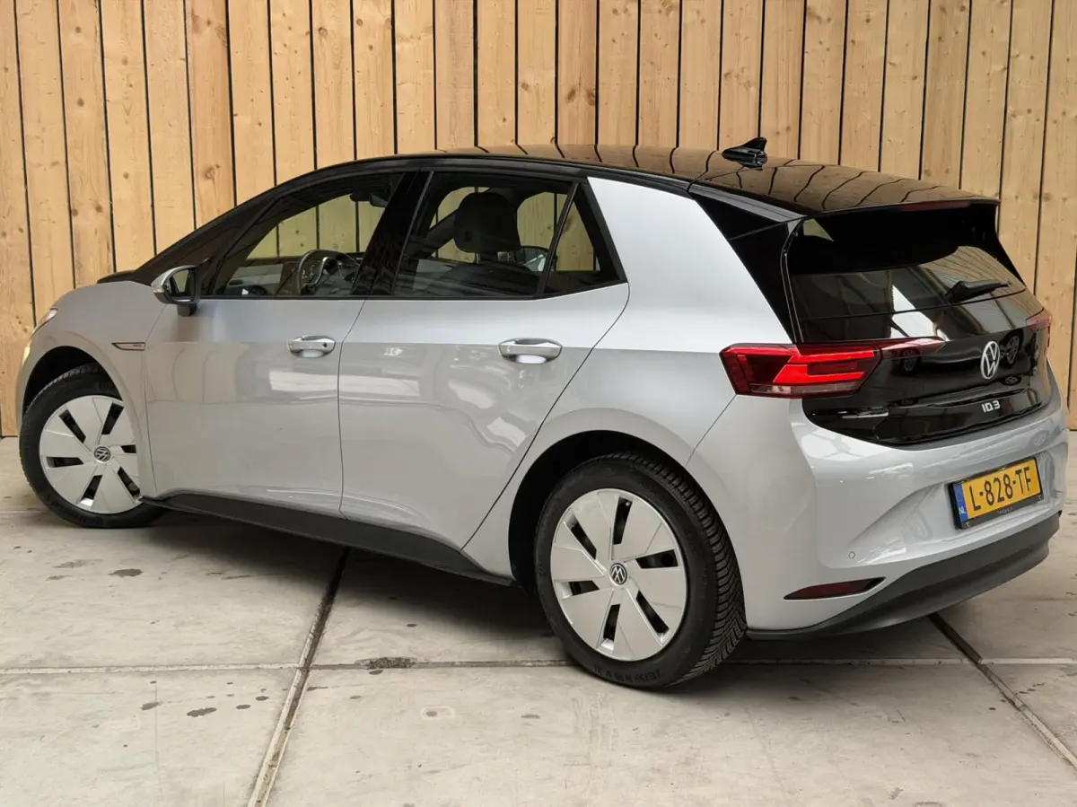 Pro 58 kWh SoH 93,45% | Apple CarPlay/Android Auto | Adaptieve cruise control | LED koplampen | Stoel- en stuurwielverwarming | Rijstrooksensor | Parkeersensoren voor en achter